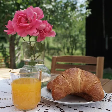 Mala Kuca Nyaraló *