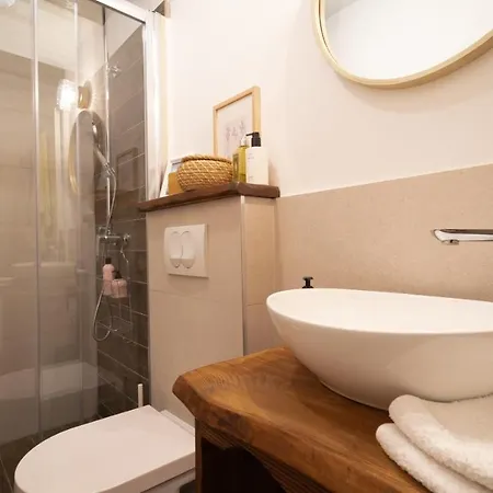 Nyaraló Mala Kuca *