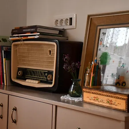 Mala Kuca Vele Drage