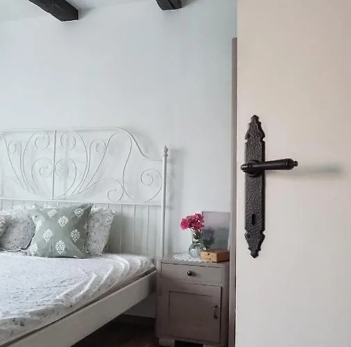 Mala Kuca Hébergement de vacances Vele Drage